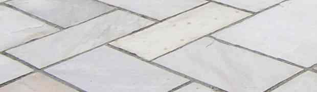 Laying Paving Slabs on a Screeded Bed